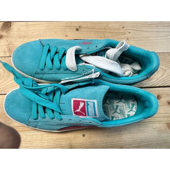 PUMA Suede‎ Classic Sneakers Unisex Size 9 Blue Pink Casual Shoes - Picture 2 of 5